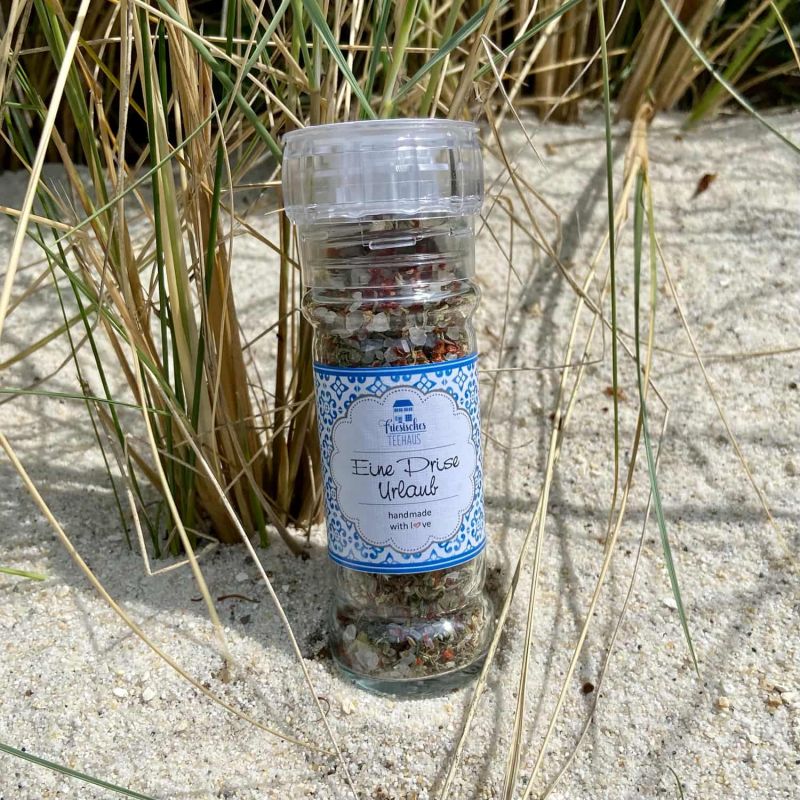 Friesisches Teehaus - Eine Prise Urlaub - Gewürzemühle - Strand