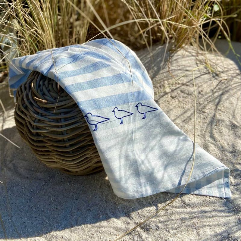 Friesisches Teehaus - Geschirrtuch 'Möwe stehend' - Strand